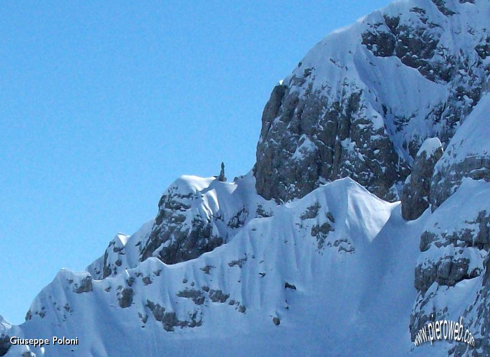 15- un obelisco naturale sulle creste dell'Arera .jpg